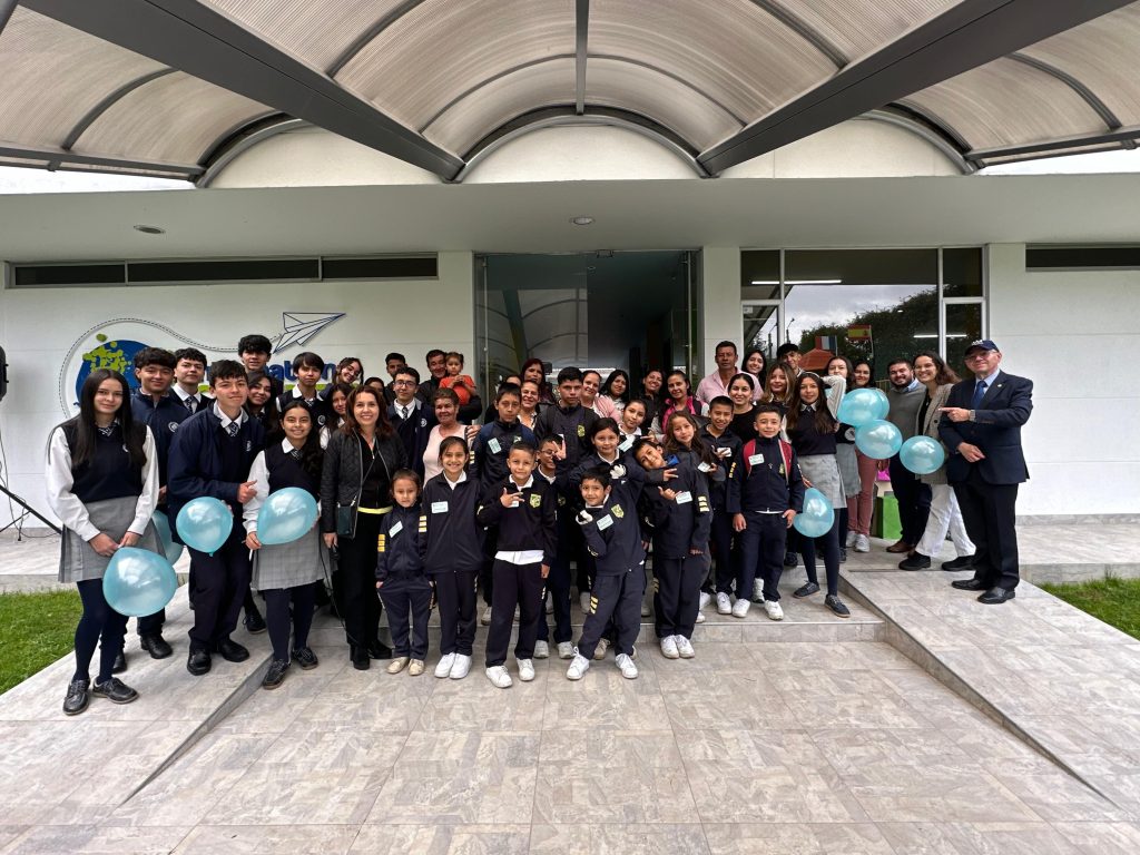 Formación Humanista en Acción Transformando vidas desde Pacho hasta el Colegio Abraham Maslow